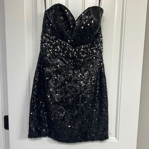 Black sequin dress. Only worn once! Night Moves size 6.